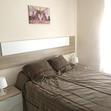 Nidos Apartment *